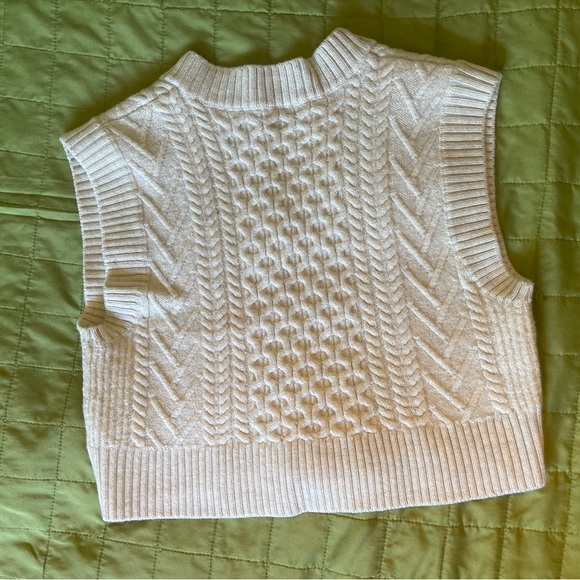 Beige Aritzia/Babaton Cropped Wool Vest - Picture 4 of 6